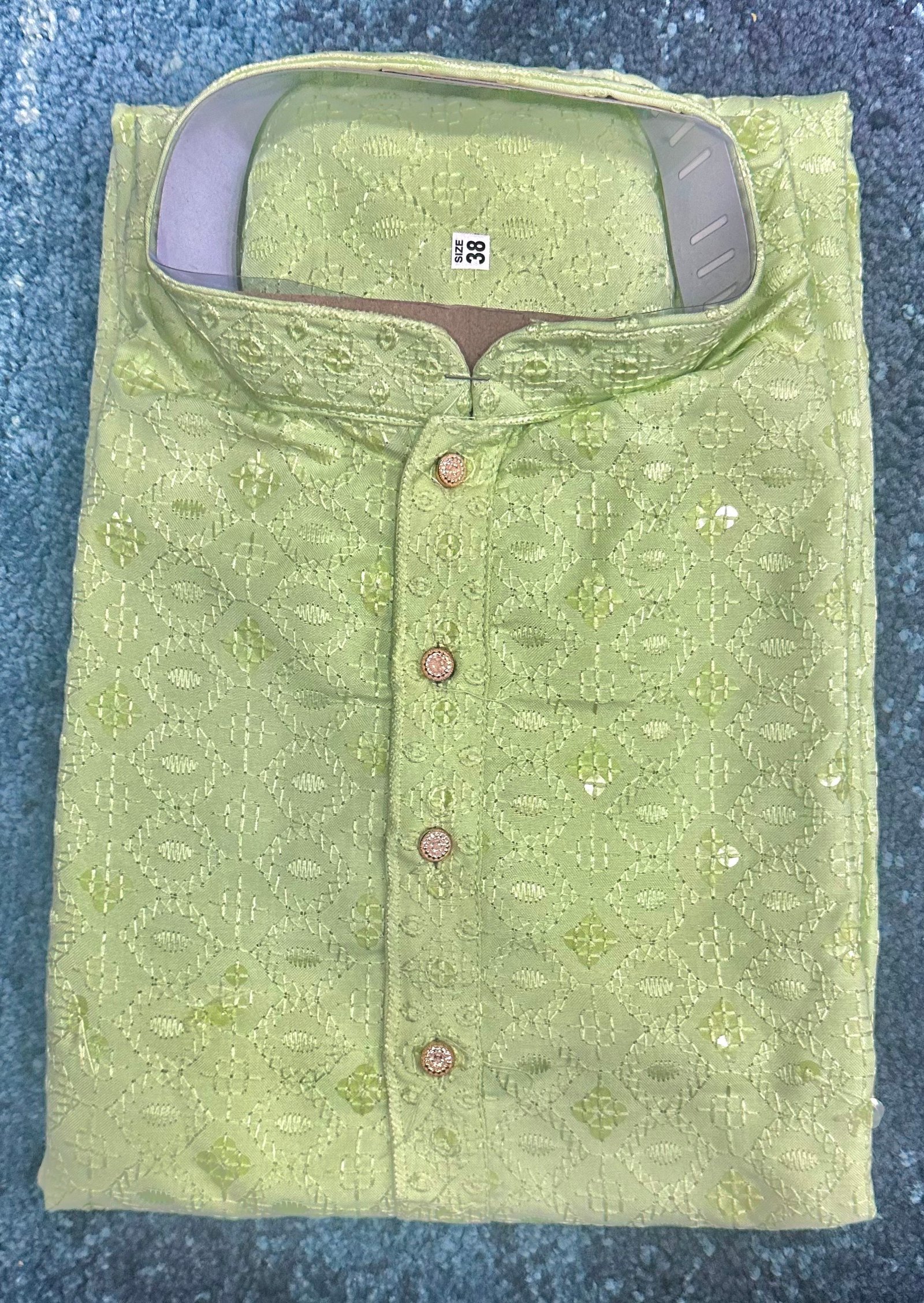 Vintage Green Lakhnavi Kurta - Image 2